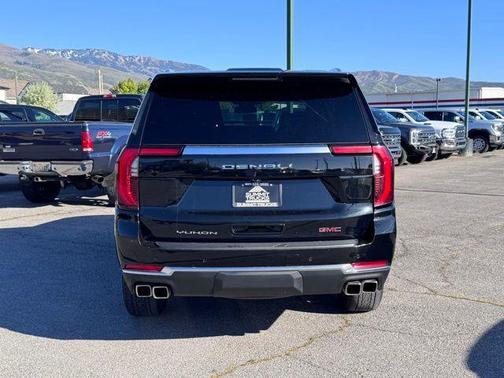 Onyx Black 2025 GMC Yukon Denali