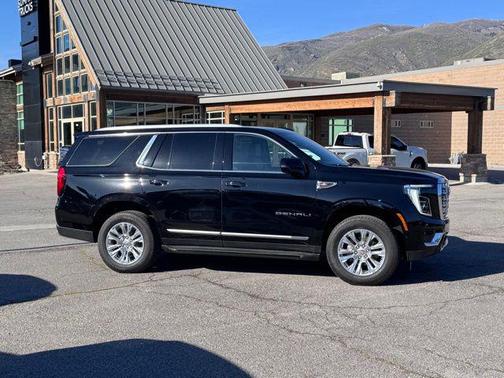 Onyx Black 2025 GMC Yukon Denali