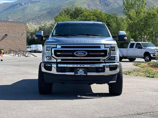 Iconic Silver Metallic 2022 Ford F-350 Lariat