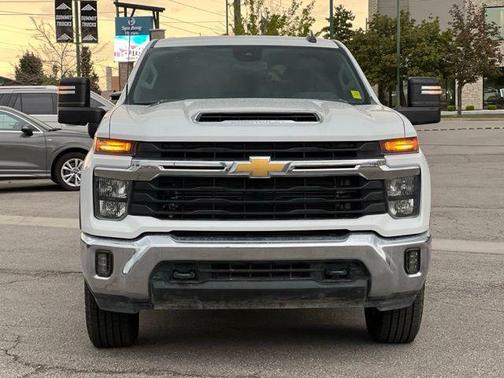 Summit White 2024 Chevrolet Silverado 2500 LT