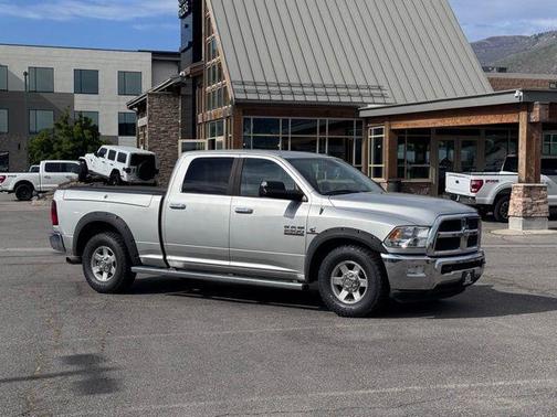 Bright Silver Metallic Clearcoat 2013 RAM 2500 SLT
