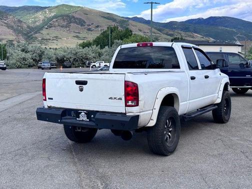 Bright White Clearcoat 2005 Dodge Ram 2500 SLT Quad Cab