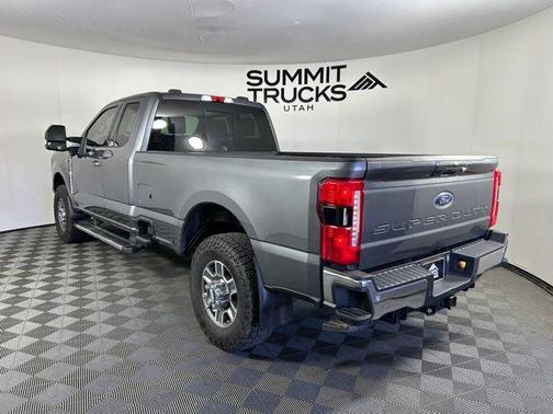 Carbonized Gray Metallic 2023 Ford F-350 Lariat