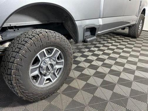 Carbonized Gray Metallic 2024 Ford F-250 Lariat