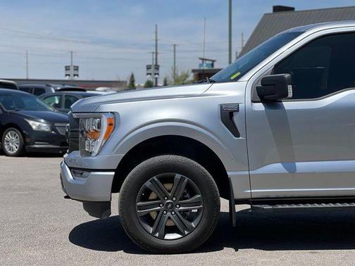 Iconic Silver Metallic 2023 Ford F-150 XLT