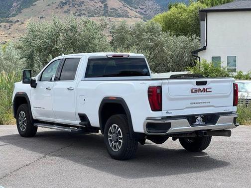 Summit White 2024 GMC Sierra 3500 SLT