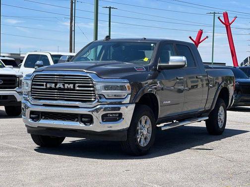 Granite Crystal Metallic Clearcoat 2019 RAM 2500 Laramie Mega Cab 4x4 6'4' Box