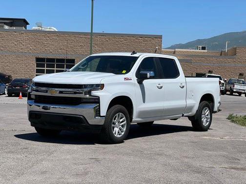 Summit White 2019 Chevrolet Silverado 1500 LT
