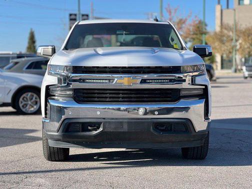 Summit White 2019 Chevrolet Silverado 1500 LT