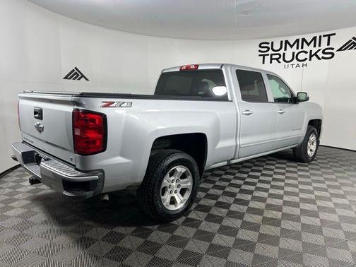 Silver Ice Metallic 2018 Chevrolet Silverado 1500 2LT