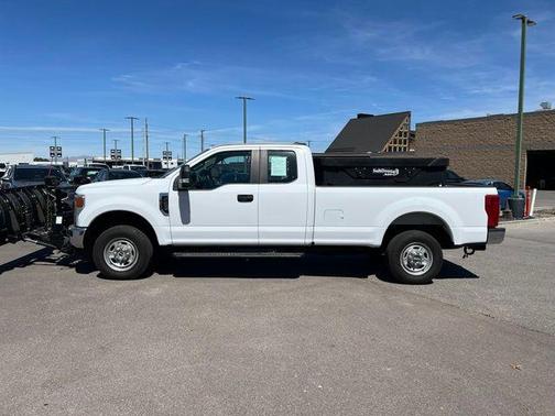 Oxford White 2022 Ford F-250 XL