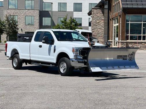 Oxford White 2022 Ford F-250 XL