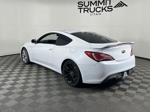 Casablanca White 2015 Hyundai Genesis Coupe 3.8 Ultimate