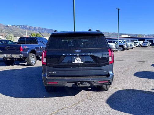 Stone Blue Metallic 2025 Ford Expedition Max Active 4x4