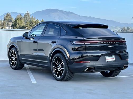 2025 Porsche Cayenne Cayenne