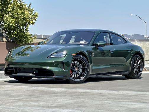 2025 Porsche Taycan GTS
