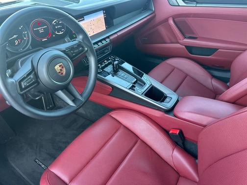 2024 Porsche 911 Carrera