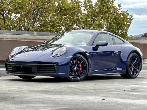 2024 Porsche 911 Carrera 4S