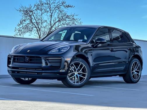 2026 Porsche Macan 