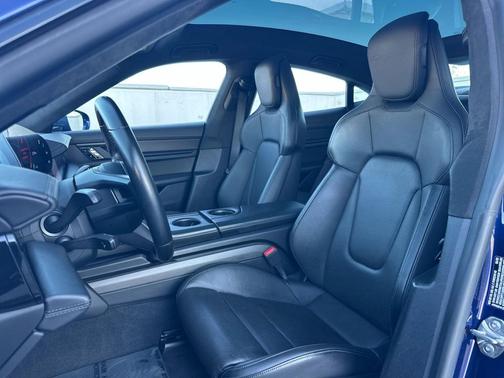 2020 Porsche Taycan Turbo S