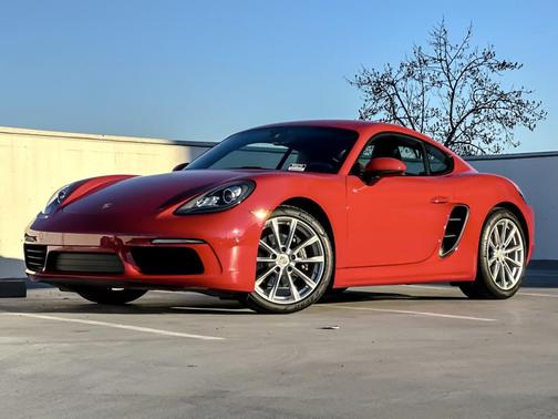 2018 Porsche 718 Cayman Coupe