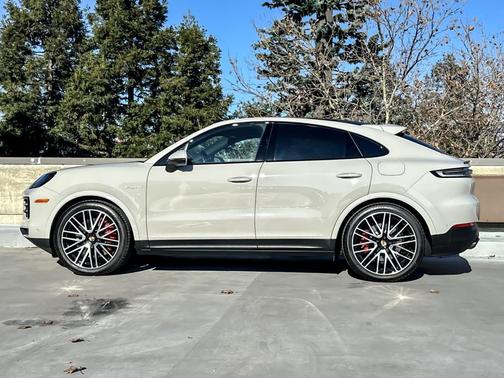 2026 Porsche Cayenne Cayenne S E-Hybrid