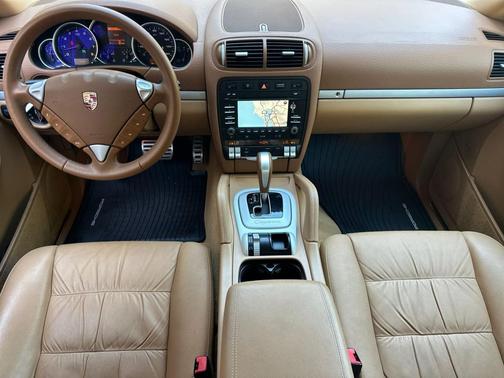 2010 Porsche Cayenne S