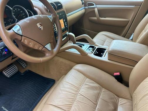 2010 Porsche Cayenne S
