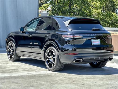 2022 Porsche Cayenne