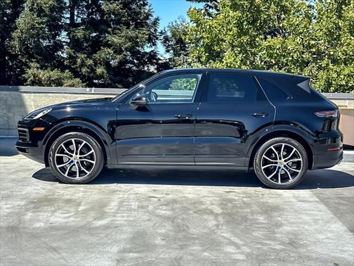 2022 Porsche Cayenne