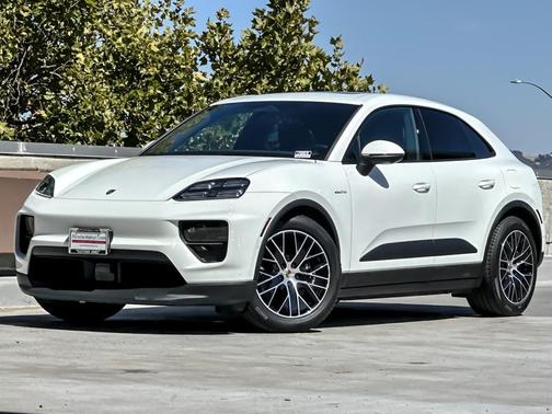 2025 Porsche Macan Electric