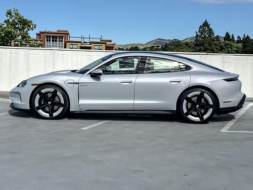 Ice Grey Metallic 2026 Porsche Taycan 4