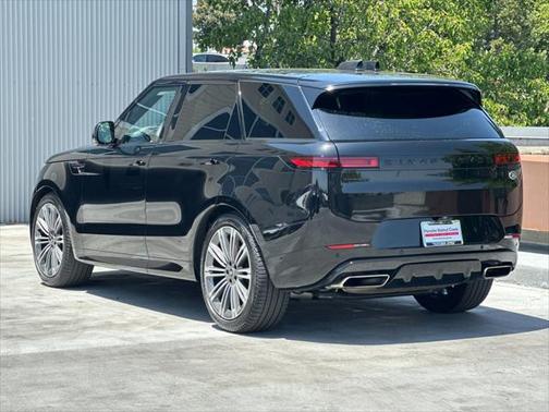 2023 Land Rover Range Rover Sport SE