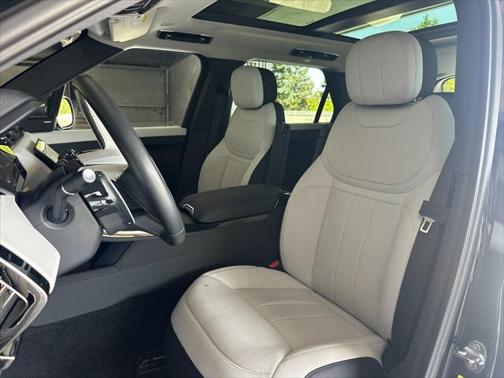 2023 Land Rover Range Rover Sport SE