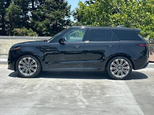 2023 Land Rover Range Rover Sport SE