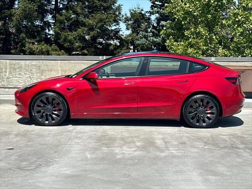 2023 Tesla Model 3 Performance