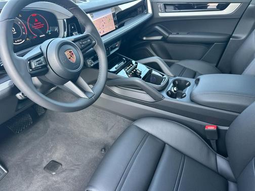 2026 Porsche Cayenne Cayenne