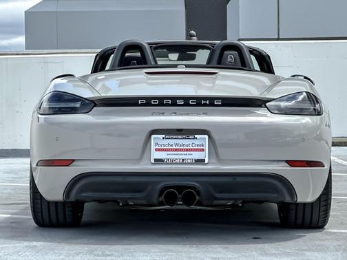 Chalk 2022 Porsche 718 Boxster S