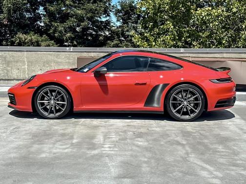 2023 Porsche 911 Carrera T