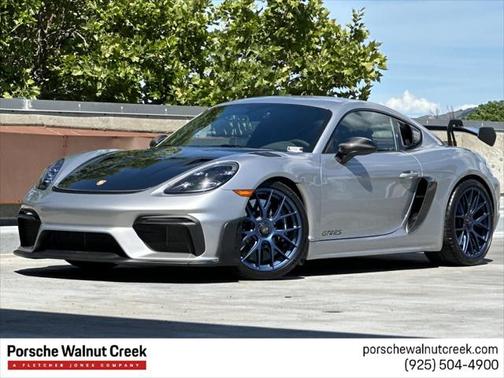 2023 Porsche 718 Cayman GT4 RS