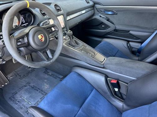 2023 Porsche 718 Cayman GT4 RS