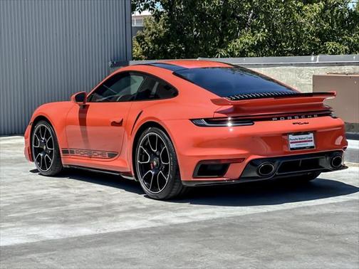 2021 Porsche 911 Turbo