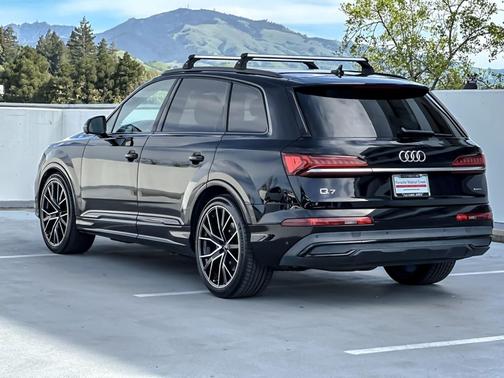 2020 Audi Q7 55 Prestige