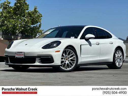 2019 Porsche Panamera 4