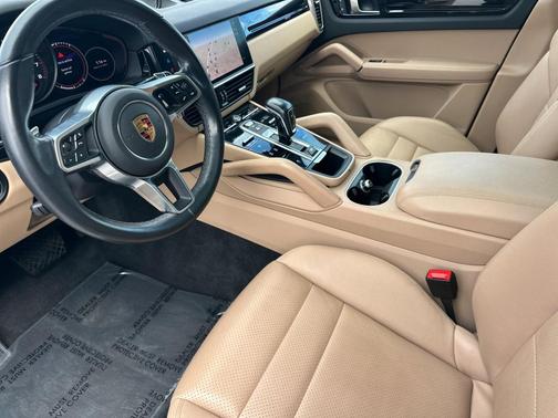 2023 Porsche Cayenne Cayenne