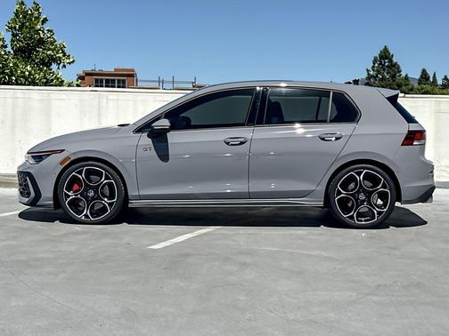 Moonstone Gray 2025 Volkswagen Golf GTI 2.0T S DSG