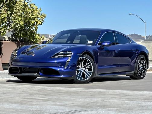 2021 Porsche Taycan Turbo