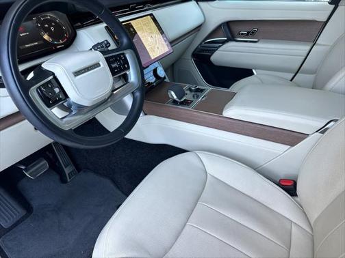 2023 Land Rover Range Rover P400 SE