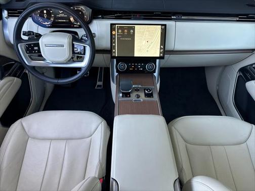 2023 Land Rover Range Rover P400 SE