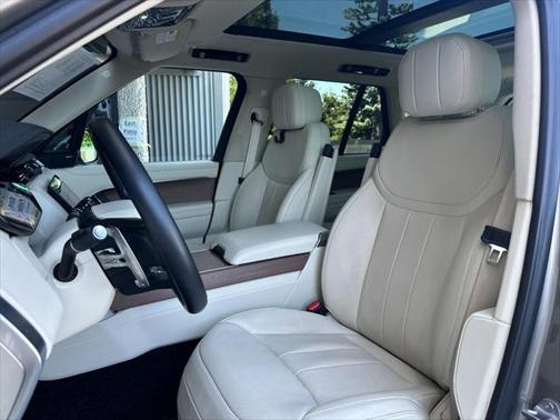 2023 Land Rover Range Rover P400 SE